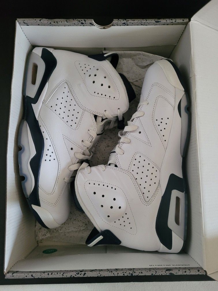 Jordan 6 Midnight Navy