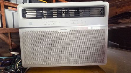 Toshiba Window AC (15'000 BTU)