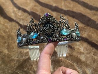 Beautiful crown