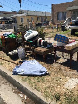 Free curb alert