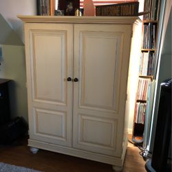 TV/Entertainment Cabinet