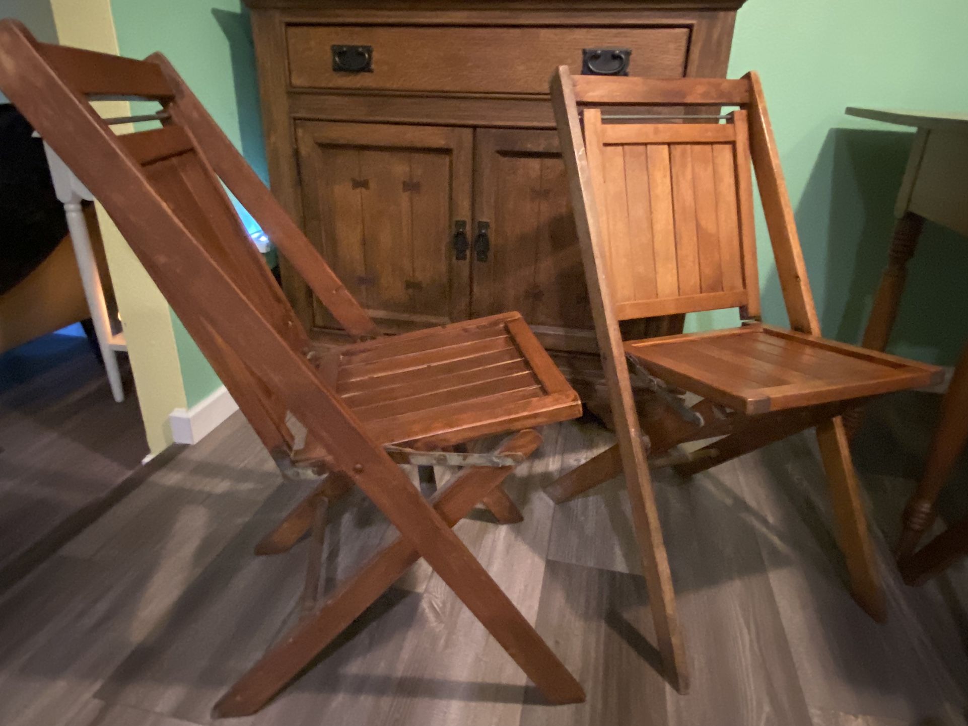 4 Antique Simmons & Company Wooden Chairs