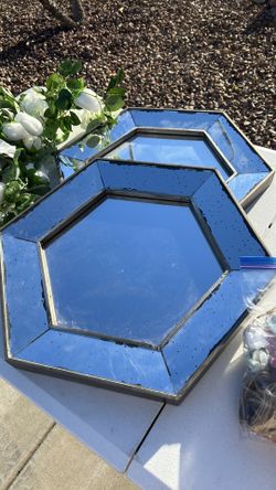 Wall mirrors