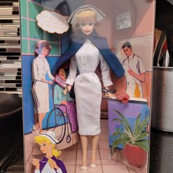  Reproduction Favorite Career Nurse Barbie 2009