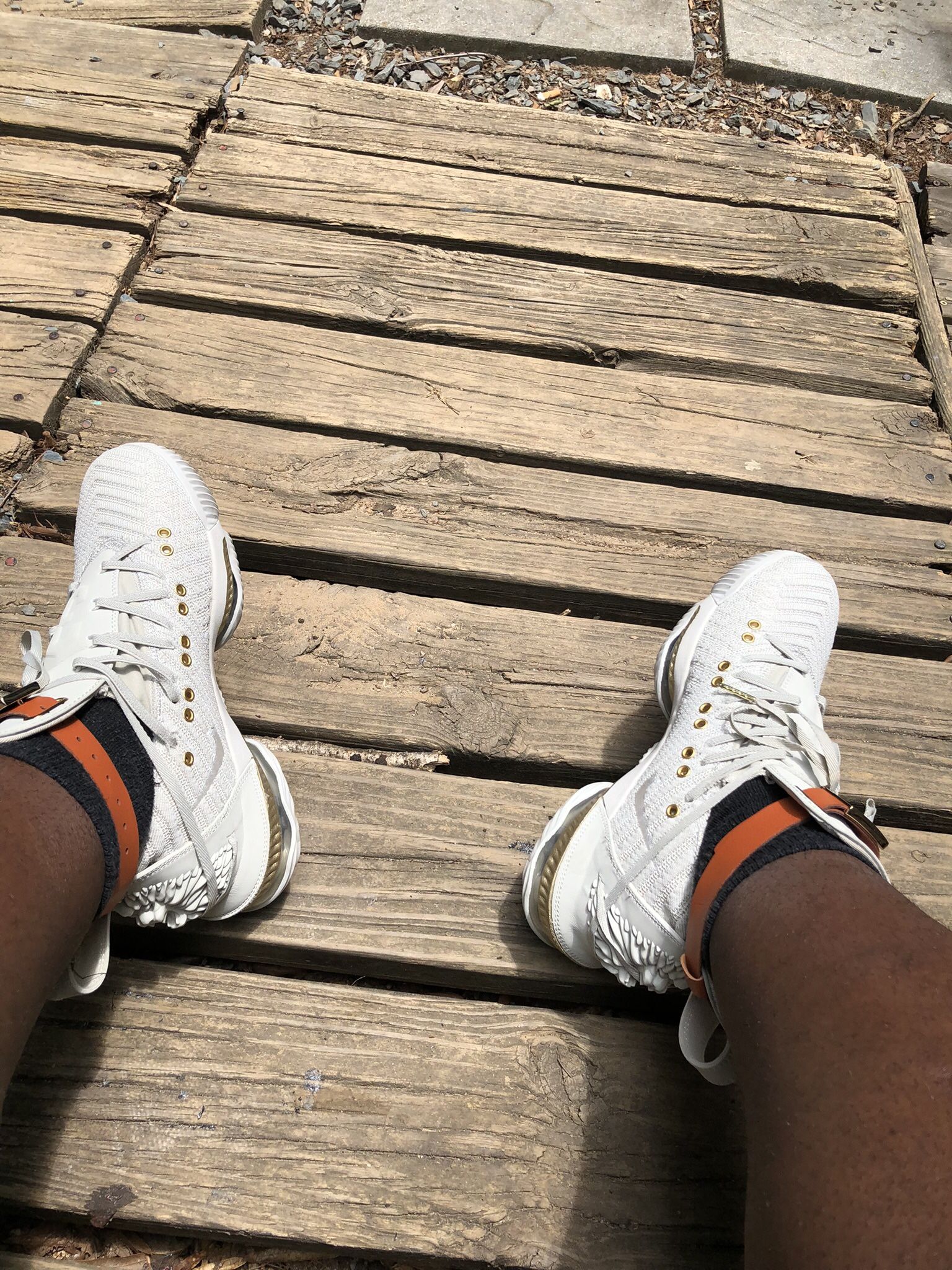 Lebron 16 Harlem Fashion Row Size