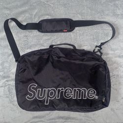 Supreme FW19 black duffle bag messenger box logo Side Bag Cordura 100% Authentic