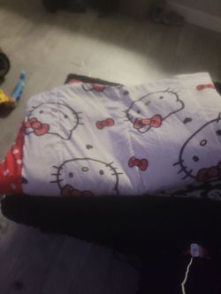 Hello Kitty Bedding