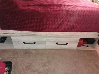 Ashley Cambeck Queen Size bed