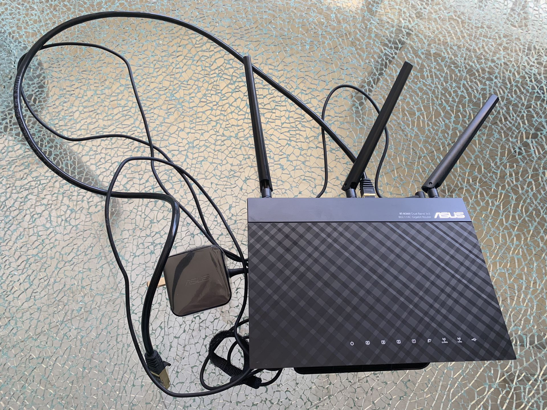 ASUS Dual-band AC1750 WiFi 4-port Gigabit Router