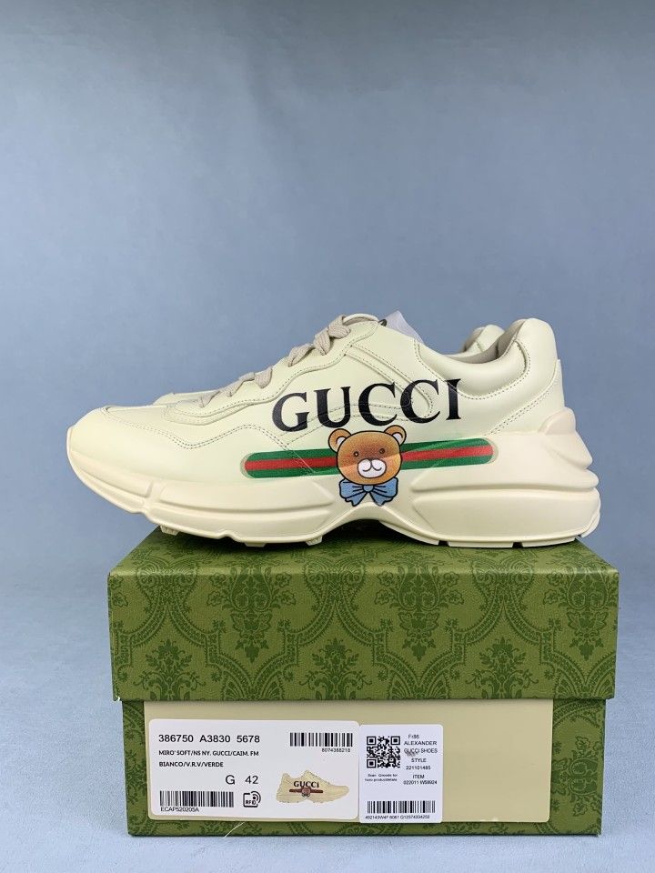 GU more colors available
