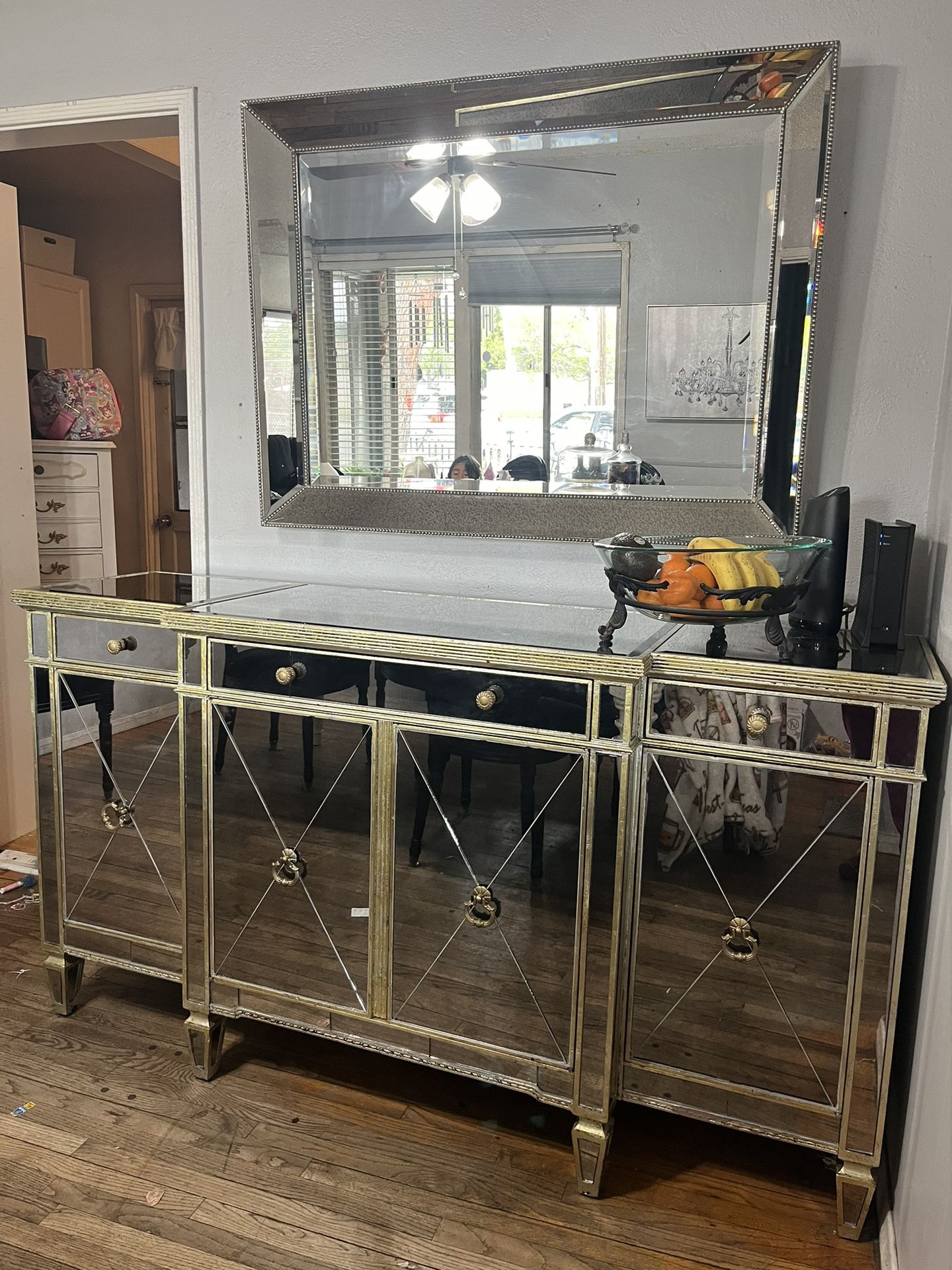 Mirror & Glass Drawers