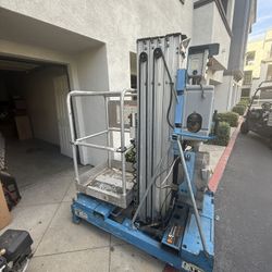 Genie Single Man Lift 