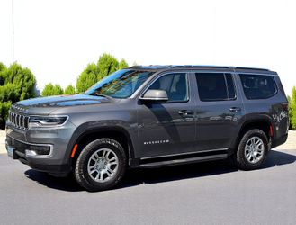 2022 Jeep Wagoneer