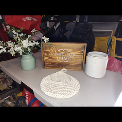 Home decor bundle $20 for all