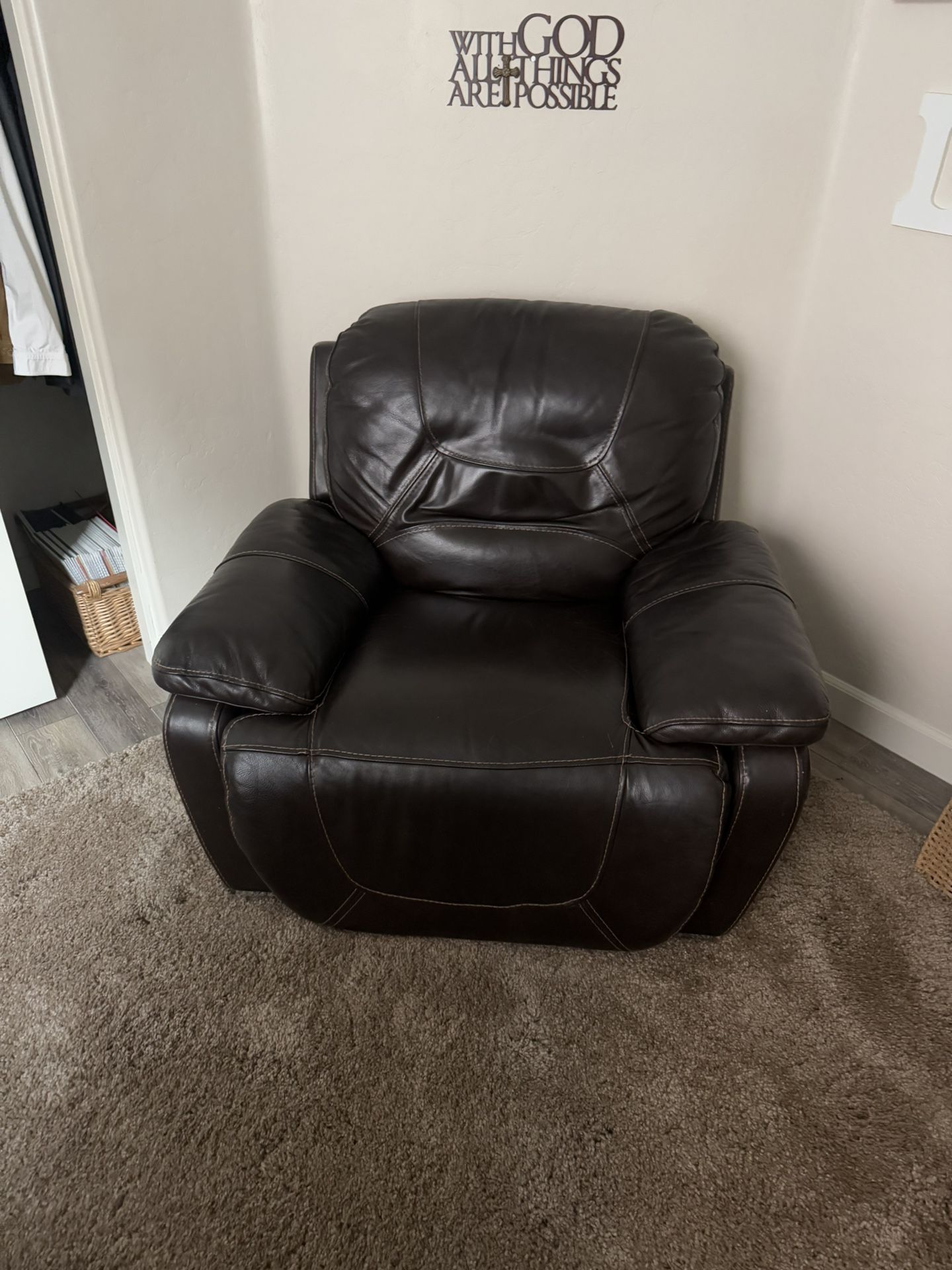 Recliner Chair