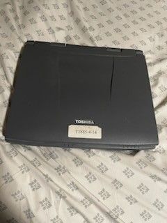 Toshiba 1555CDS Vintage Laptop