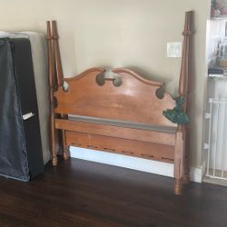 Full Size Bed With Box spring And Mattress