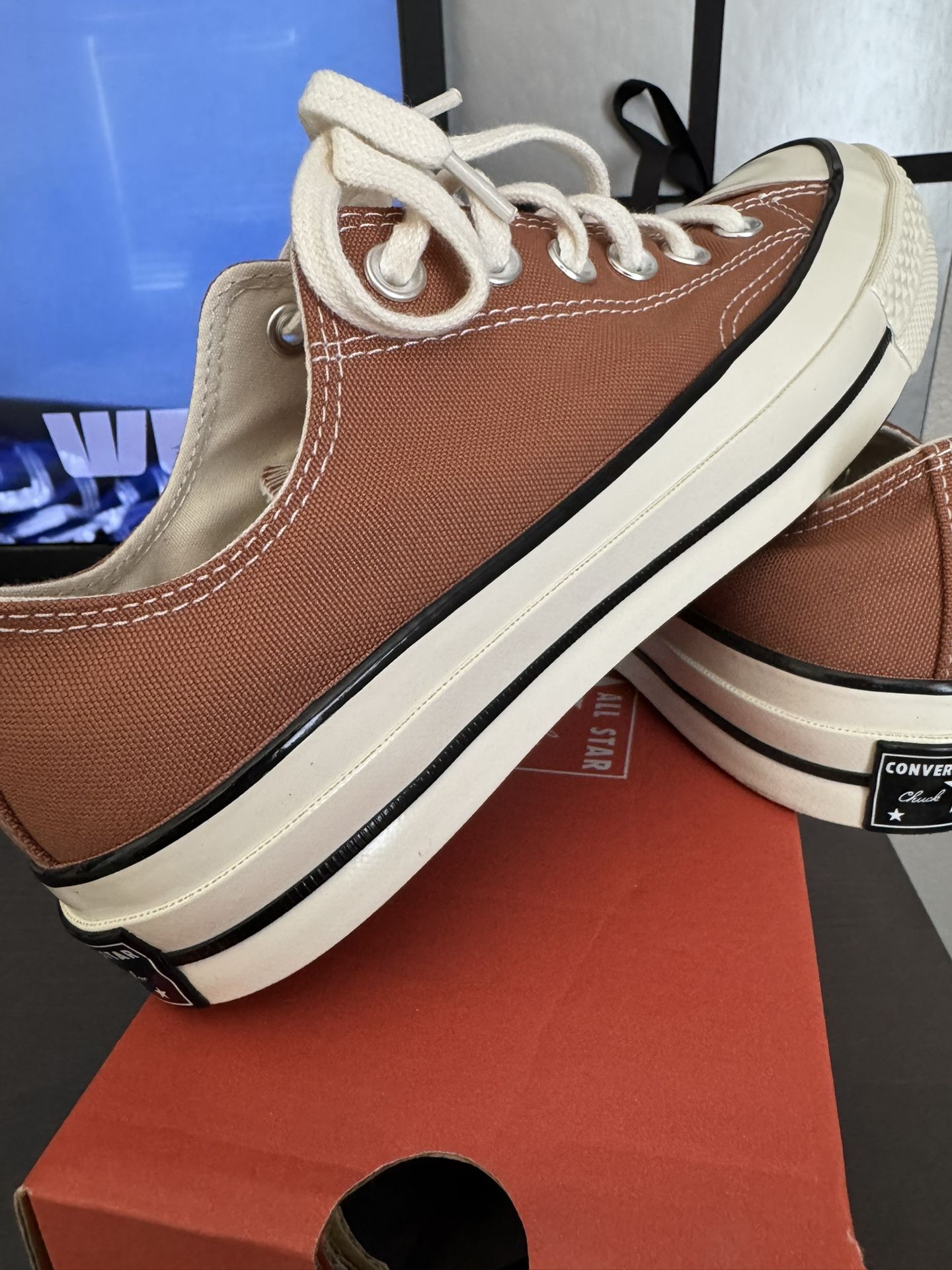 Converse