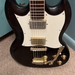 National 60s Law Suit Guitar 