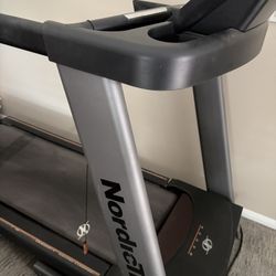 NordictracTreadmill 