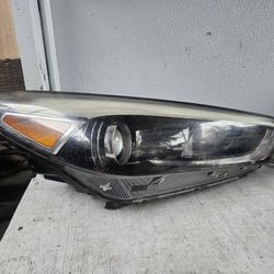 2016 17 HYUNDAI TUCSON HEADLIGHT PASSENGER SIDE HALOGEN OEM J034H10

