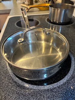 Cuisinart 2 quart sauté pan with lid