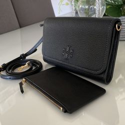 New, tory bruch thea flat crossbody wallet in black