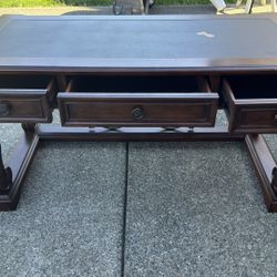 Office Desk 