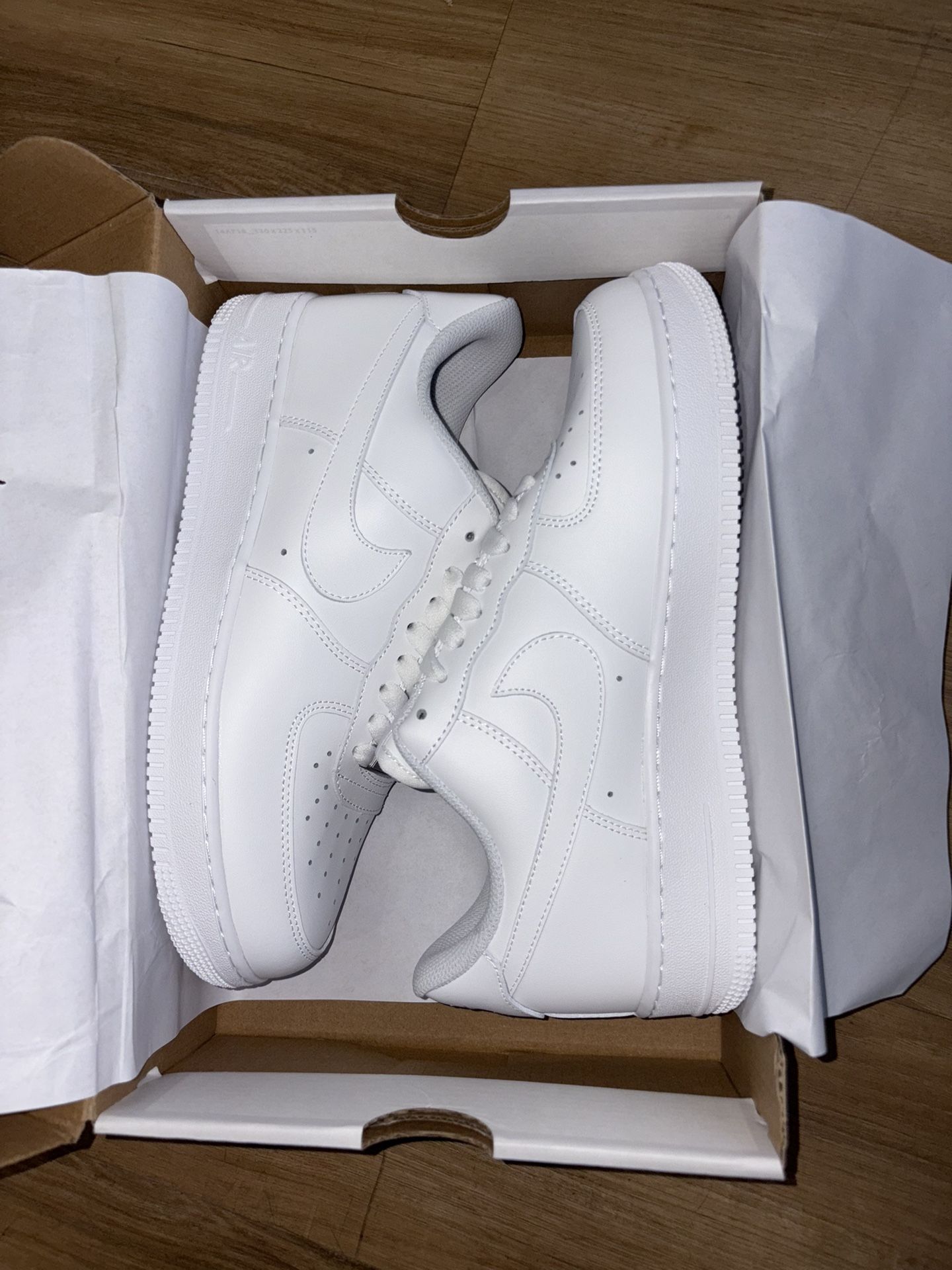  Nike Air Force One Low Top White 007 1 