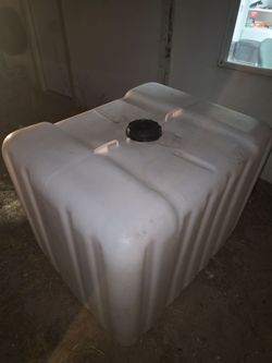 Paul eurezone 36 cubic foot 293 gallon water Tank.