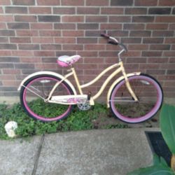 Huffy  Beach Cruiser 26in 