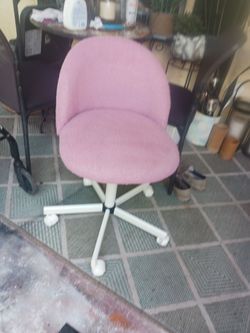 NICE ADULT SZ PLUSH DESK CHAIR 25 FIRM LOOK MY POST ALOT ITEMS