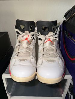 Air Jordan white “ infrared “ 6s