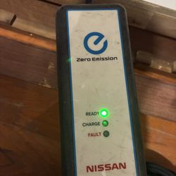 Nissan Leaf Charger 