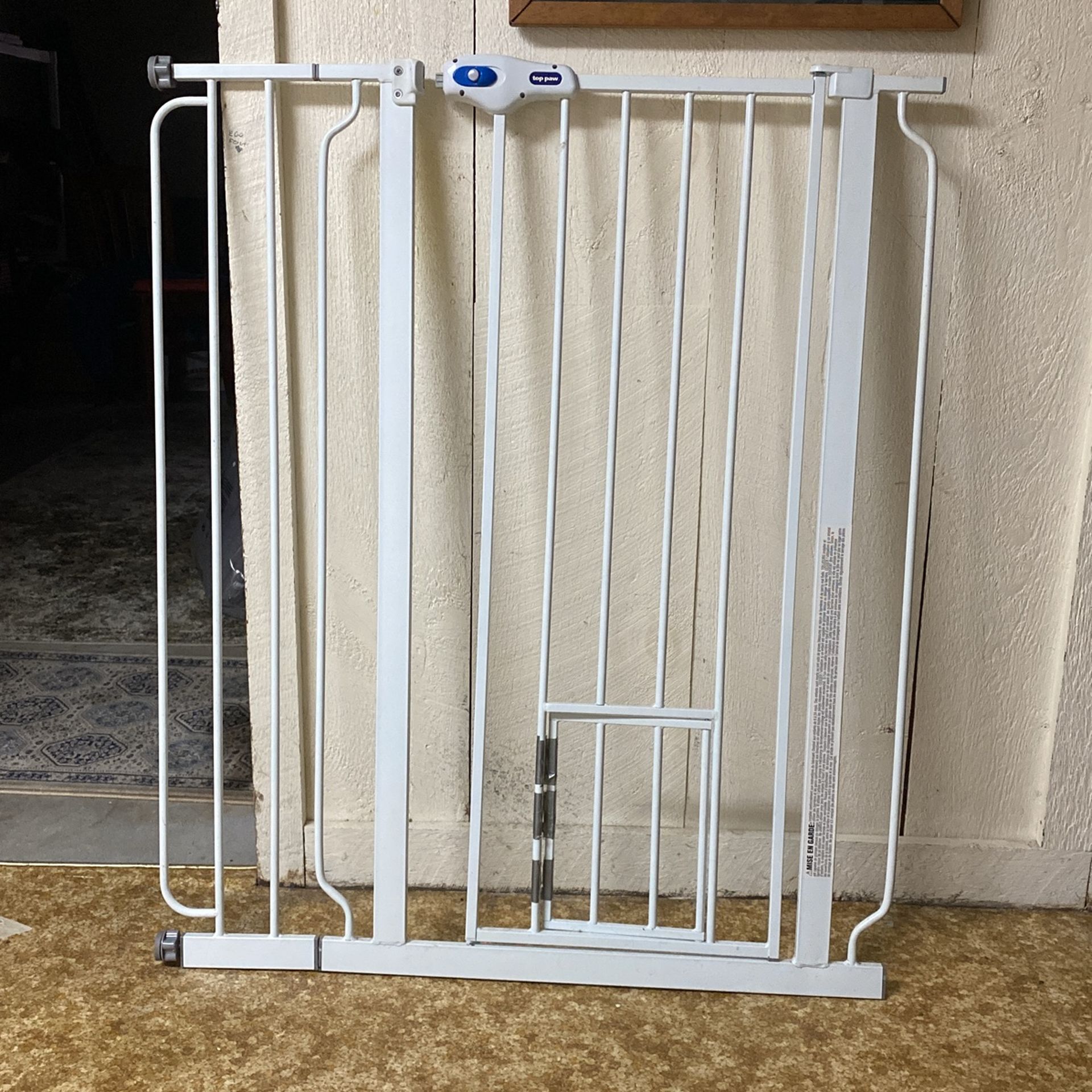 Tall gate