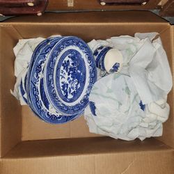 Willow Blue Dishware