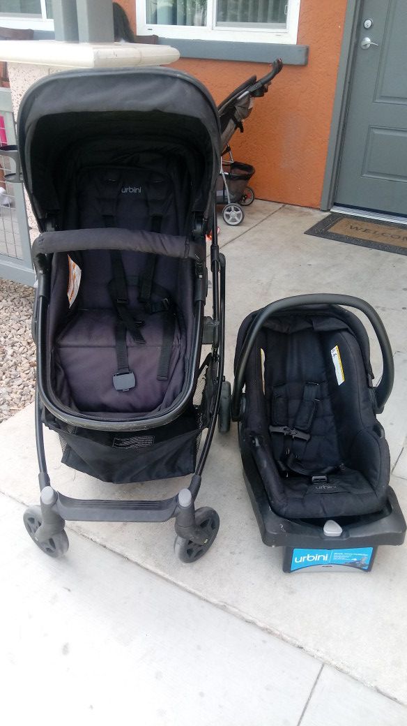 Ubini baby stroller and carseat