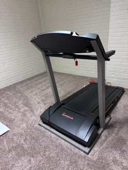 Pro Form 625 Treadmill