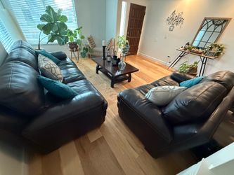 Leather Sofa & Loveseat set with Coffee Table -Excellent Condition - Modern Dark Brown