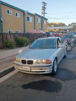 2003 BMW 325i