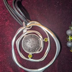 Necklace And Bracelet With Volcanic Rocks And Olivinas From Spain