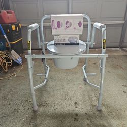 Commode & Sit n Stand