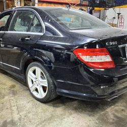 Parts For Mercedes C300   Doors Trunk Lid 