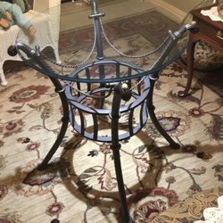 Metal Accent Table with beveled glass 26” diameter x 30” tall 