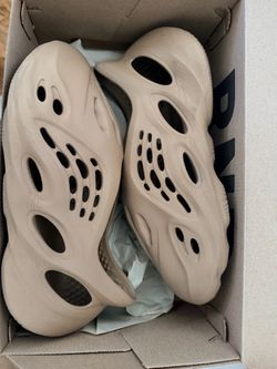 Yeezy Foam Runner