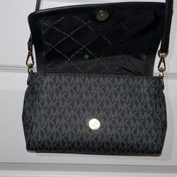Authentic MK Purse