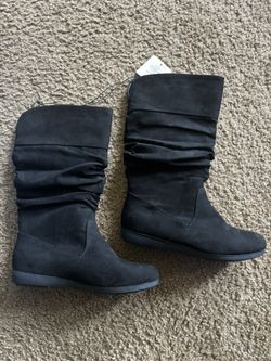 New Comfortable Woman's Boots 6.5 
