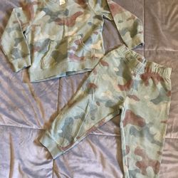 Baby Clothes Size 24 Months