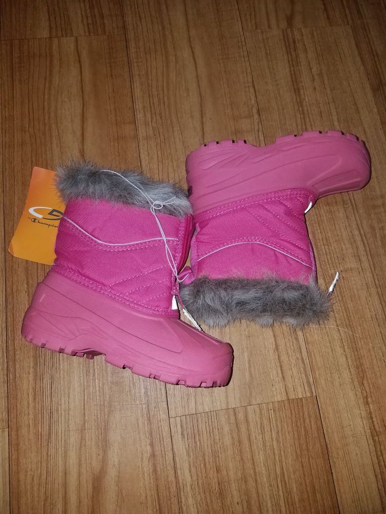 Snow boots for toddler size 10
