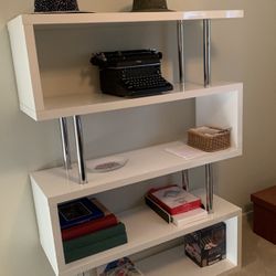 Modern Shelves 